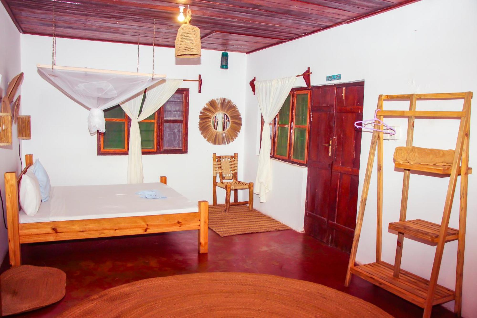 Tiki Beach Club & Resort (Adults Only) Бвейю Екстер'єр фото