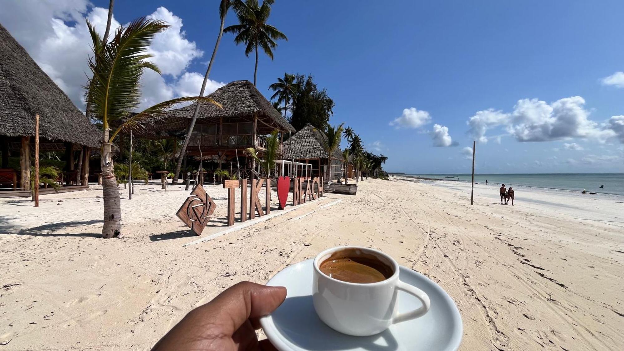 Tiki Beach Club & Resort (Adults Only) Бвейю Екстер'єр фото