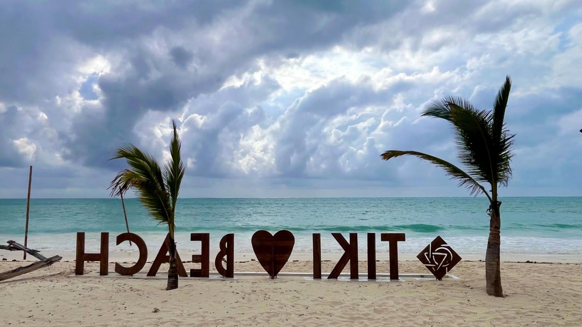 Tiki Beach Club & Resort (Adults Only) Бвейю Екстер'єр фото