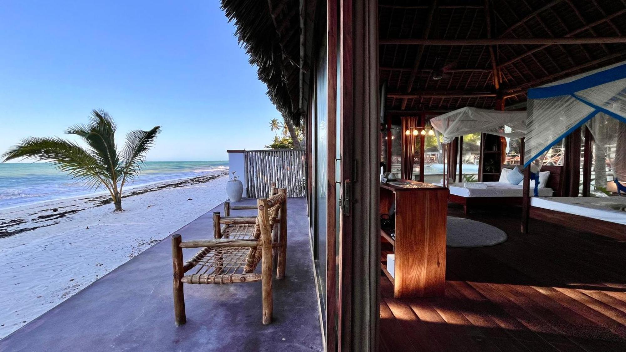 Tiki Beach Club & Resort (Adults Only) Бвейю Екстер'єр фото