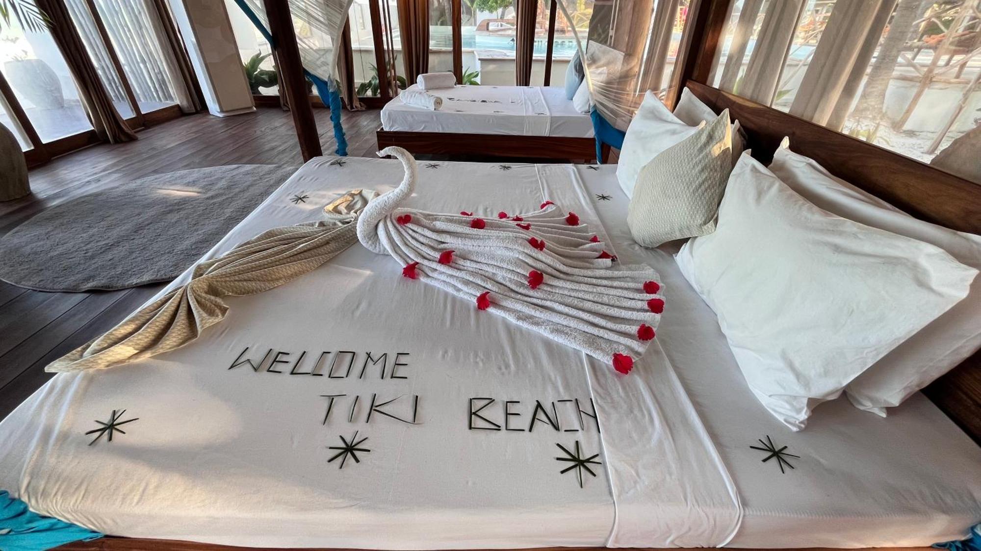Tiki Beach Club & Resort (Adults Only) Бвейю Екстер'єр фото